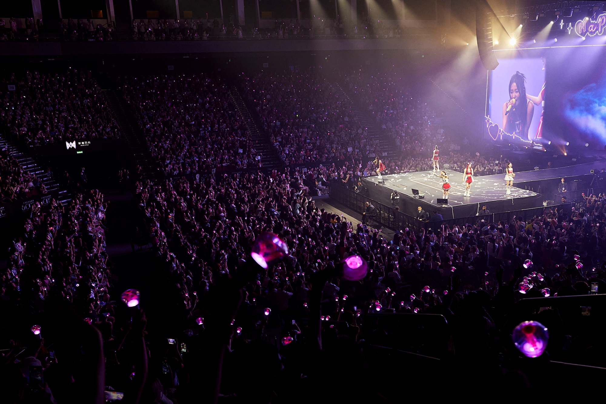 red velvet イェリ 中華　マカオ　十周年 コンサート　ポロライト 데뷔 10주년' 레드벨벳, 亞 팬콘 투어 성공적 마무리 — SM